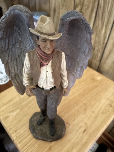 John wayne statue - wayne,